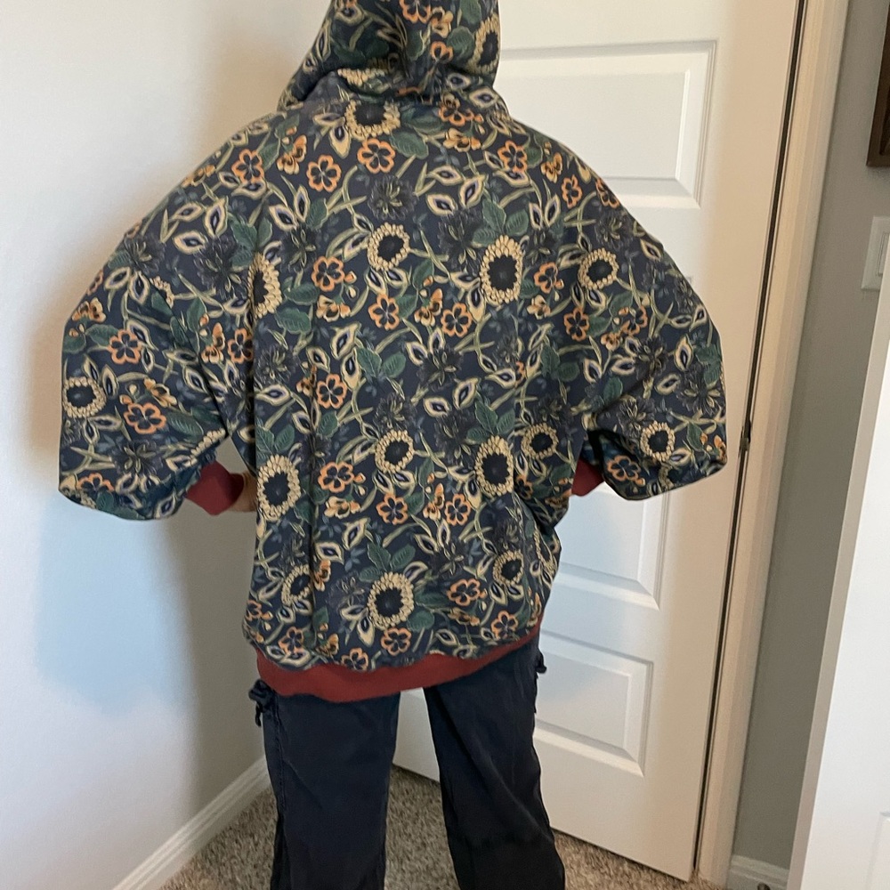 NATURAL LIFE Sunflower Pattern Hoodie - Green and Rust - Picture 5 of 7